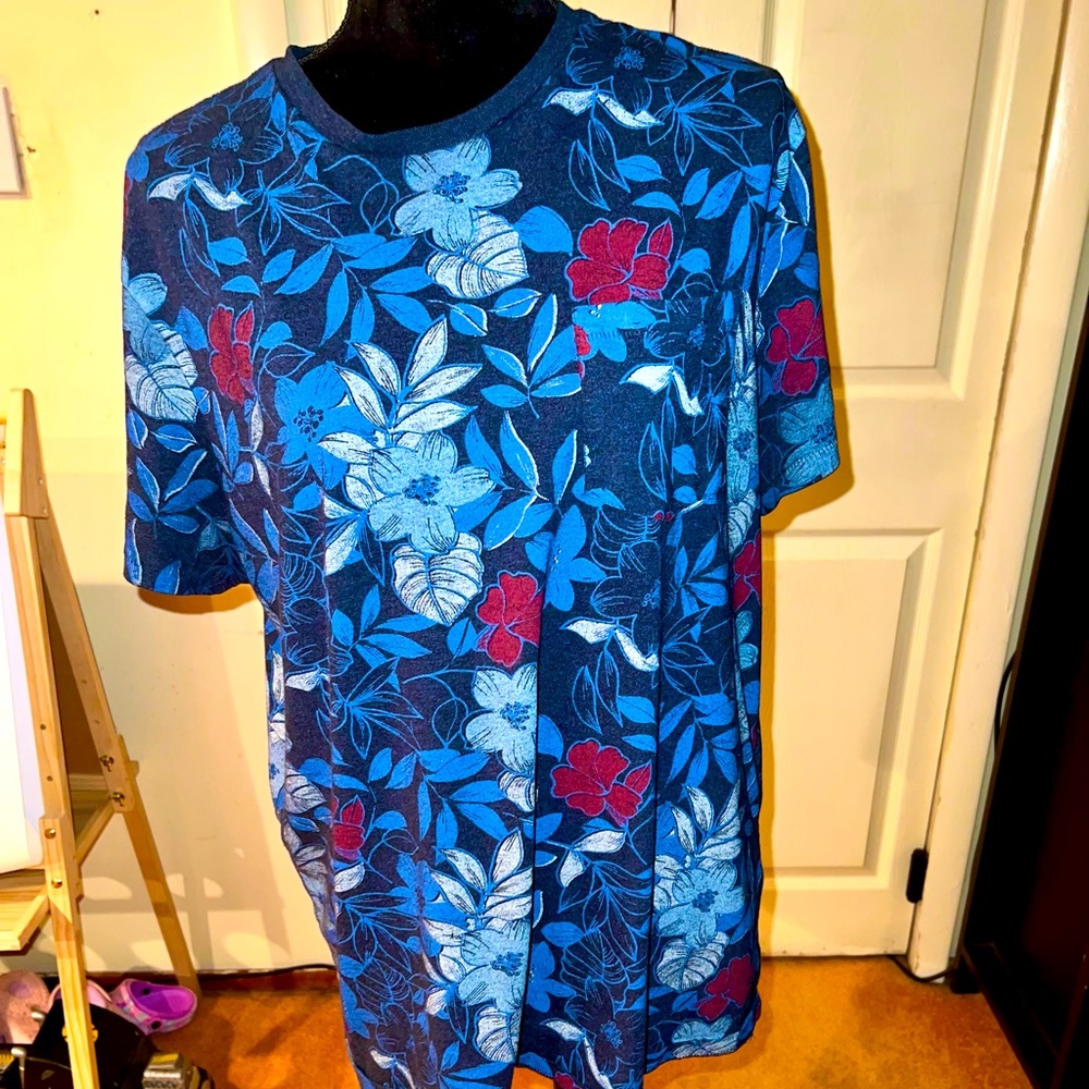 Goodfellow & Co Men's Floral Graphic Tee
